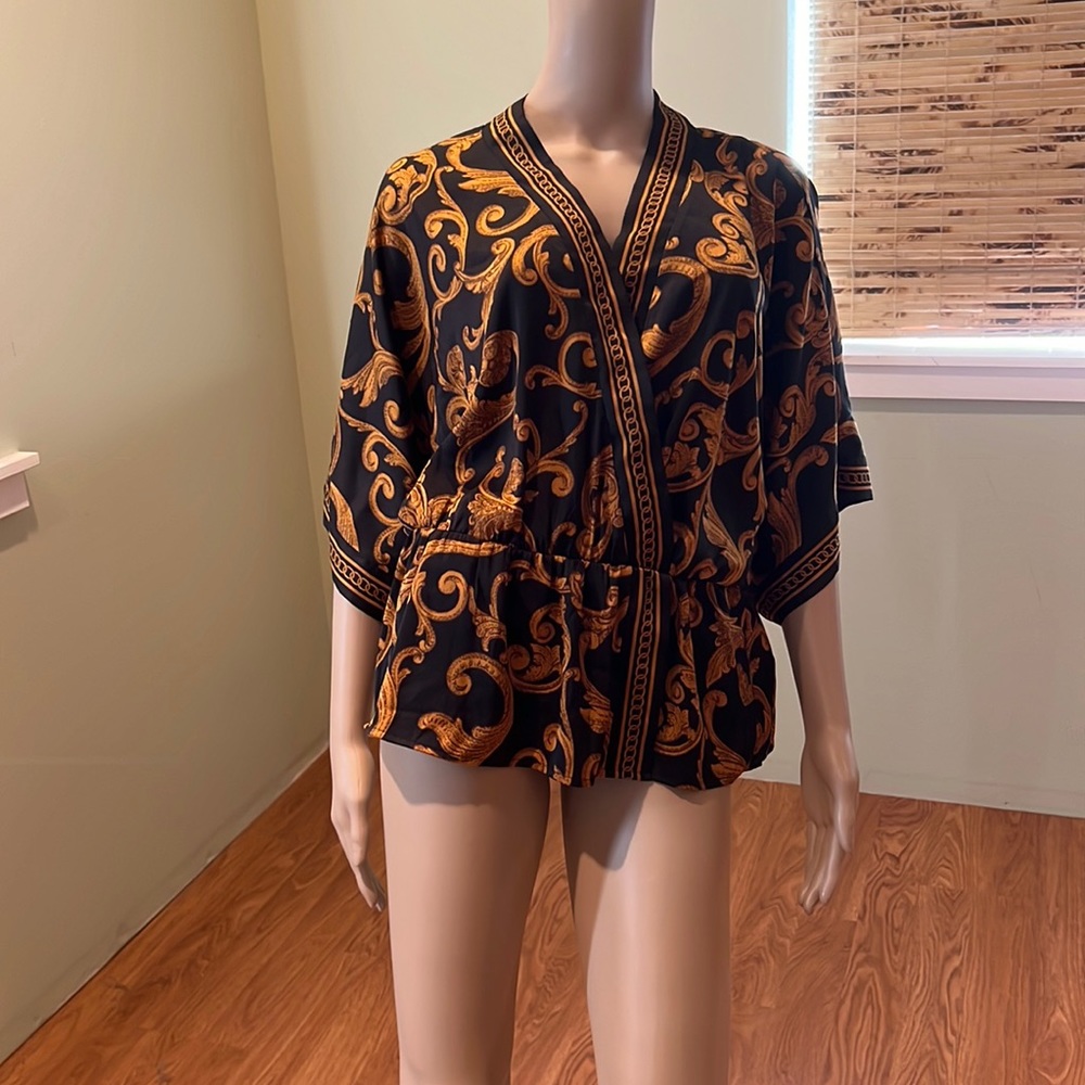 Guess By Marciano Baroque Gold And Black Print Crossover Blouse Size L